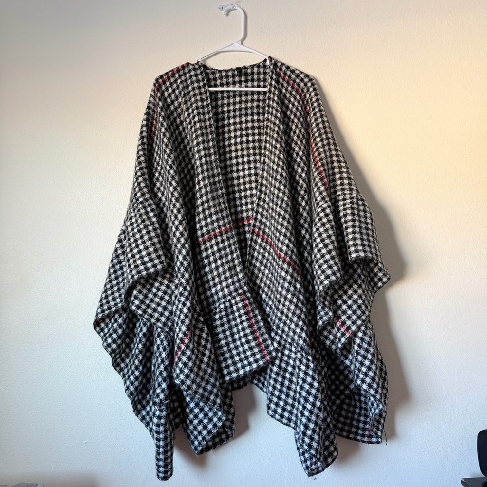Torrid Black and White Checkered Women's  One Size Poncho Sweater